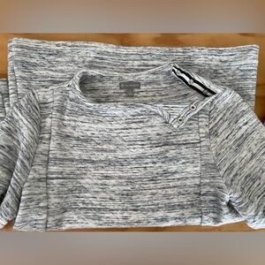 Like New - T by Talbots Quilted Crewneck with Front Pockets